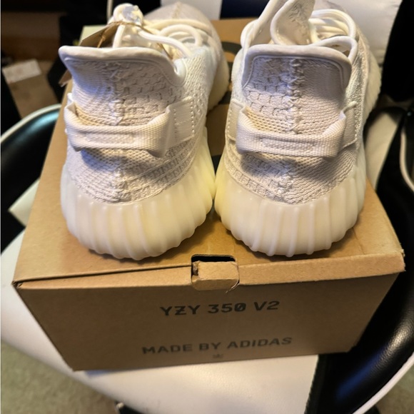 Yeezy 350 Stone main image 4
